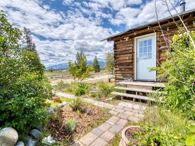 836 Orchard Dr