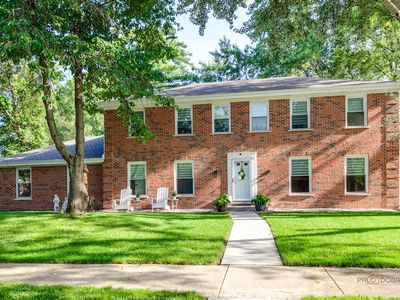 2759 Royal Dr