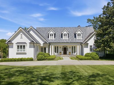 204 Sunnyside Dr