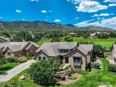 1915 Cantwell Grove