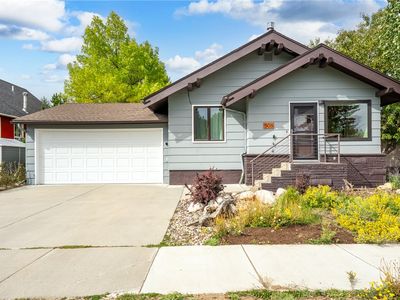 505 Hauser Ave S