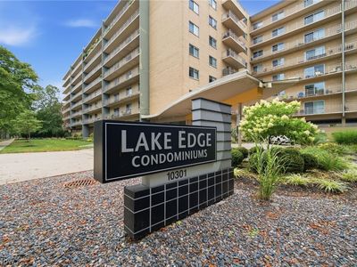 10301 Lake Ave APT 521