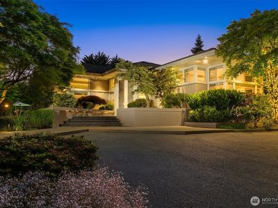 1625 Evergreen Point Road