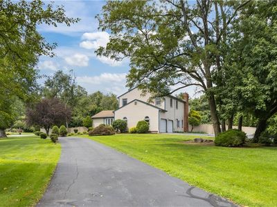 50 Countryside Dr