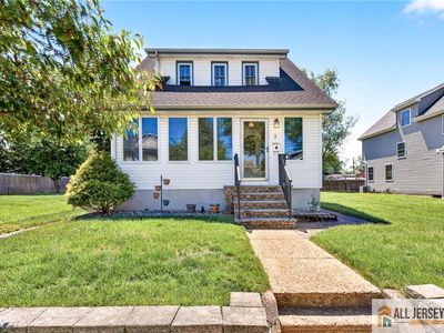 3 Buchman St