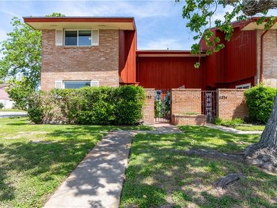 6232 Weber Rd