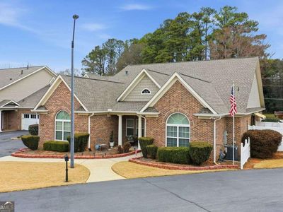 995 Savannah Commons Dr NE #6