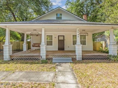 3040 ROSSELLE Street