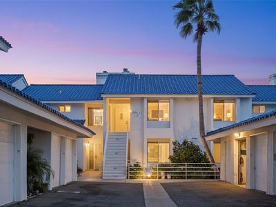 1800 Clubhouse Dr #A8