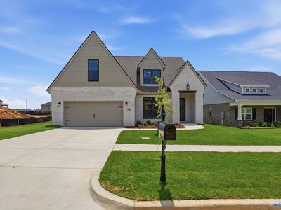 4 Hancock Ln