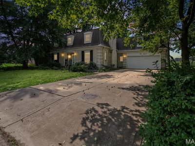 1011 Richard Dr