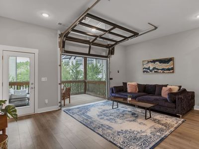 204 Stonecrest Cir