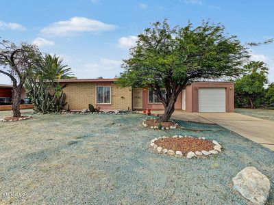 8251 E Escalante Rd