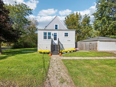 37966 N Nora Pl