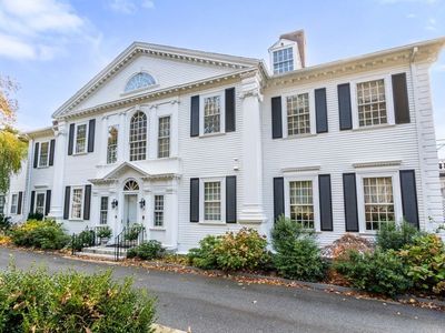 15 Catlin Rd