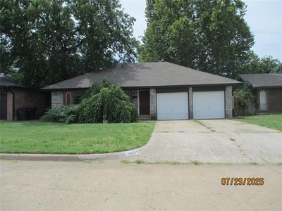 1052 NW 7th Pl