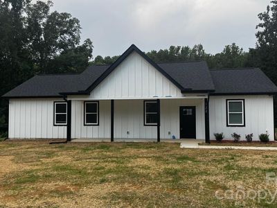 122 Pinecrest Dr