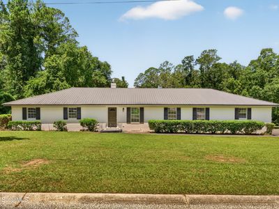 1709 Marshall Dr