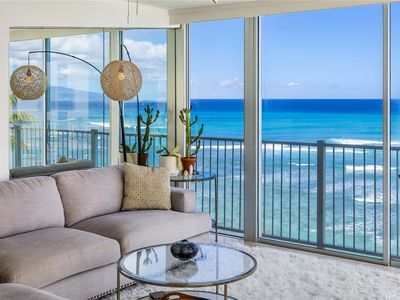 3015 Kalakaua Ave APT 902