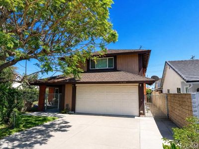 1110 Burns Ave