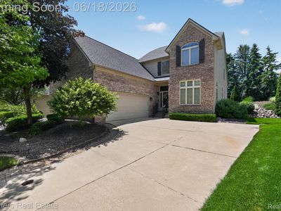 4632 Villa France Dr N
