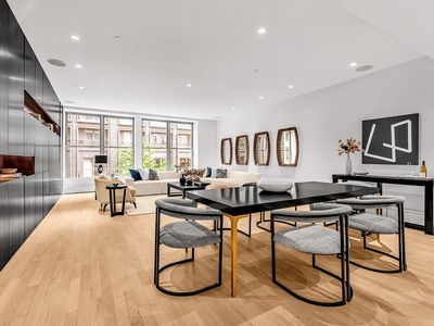 144 W 18th St APT 3E