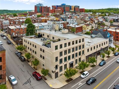 4041 Liberty Ave Penthouse 400