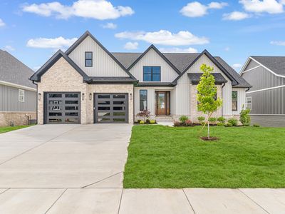 726 Azalea Ln