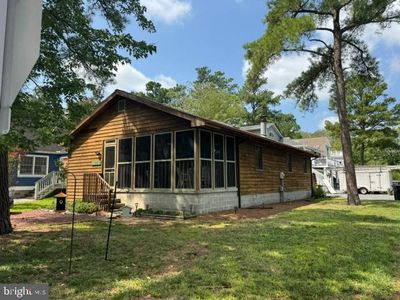 649 Evans Ave