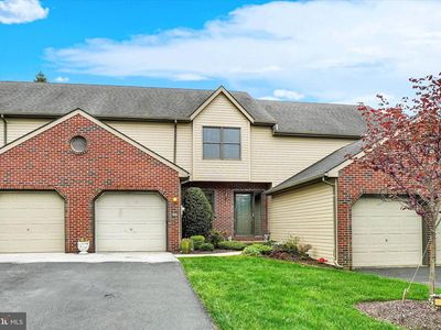 56 Jean Lo Way