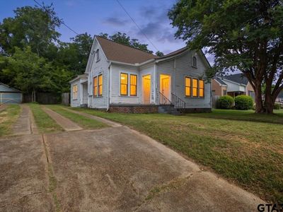 817 Kennedy Ave