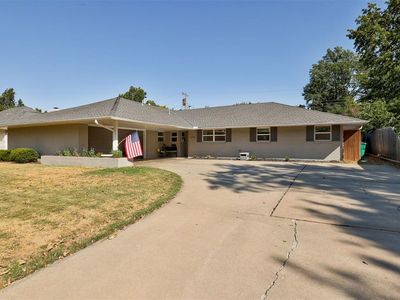 2713 NW 55th Ter