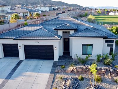 1226 E Black Brush Dr