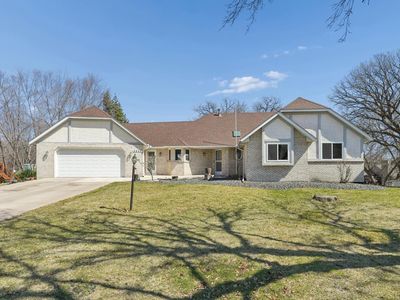 2242 Jennifer Ln
