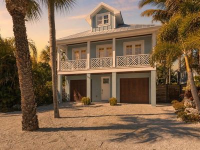 418 MAGNOLIA AVENUE