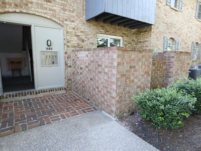 1080 Armstrong Mill Rd APT A