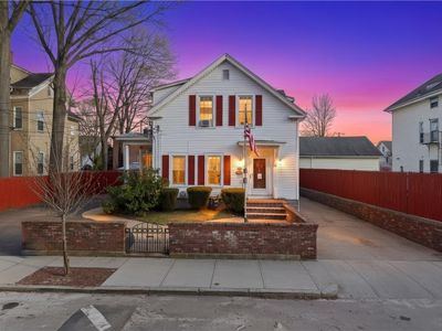 112 Clay St