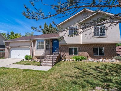 587 E Eastpointe Cir