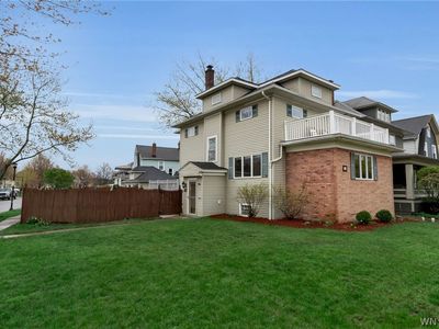 87 Frontenac Ave