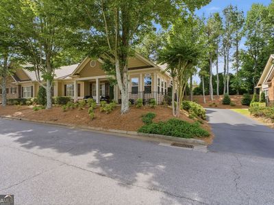1035 Brook Knoll Ln