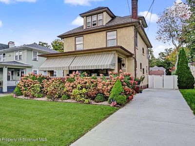 1623 Quincy Ave