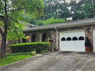 3793 Fox Glen Ct