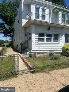 206 Harvey Ave