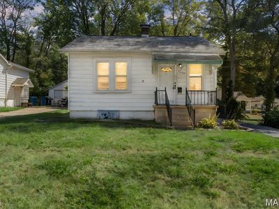 Property at 2340 Burns Ave, Saint Louis, MO