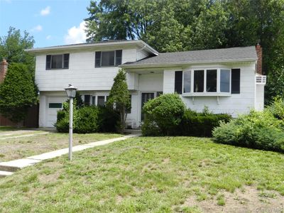 Property at 33 W 20th Street, Deer Park, NY