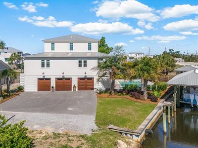209 Water Dr