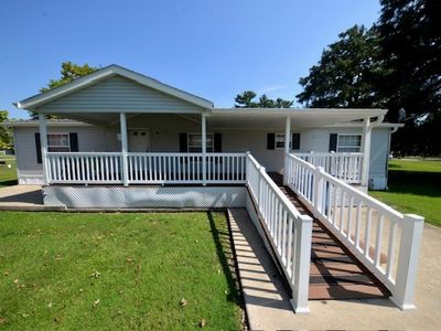 204 S Main St