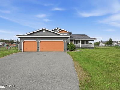 1300 S Pinnacle Mountain Dr