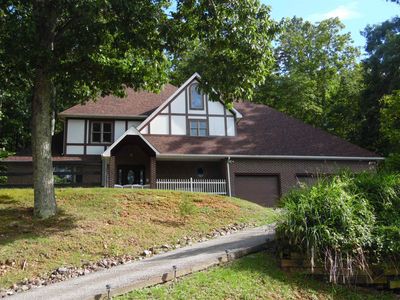 Property at 921 Clifford St, Pearisburg, VA