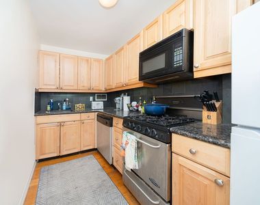 333 E 34th St APT 9J